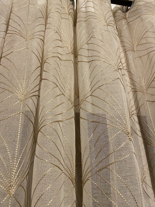 Pare de cortinados  cremes