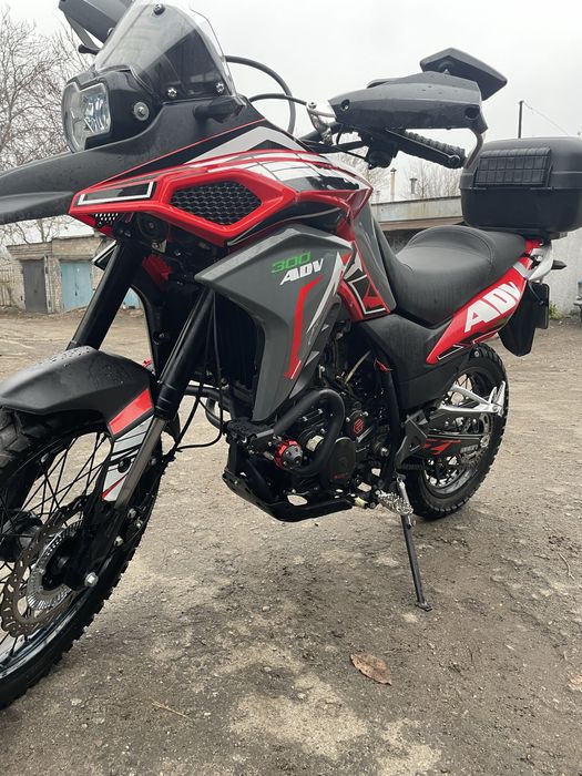 Мотоцикл Gon ADV 300