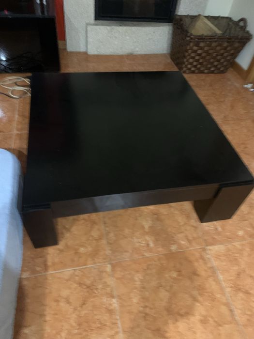 Mesa de centro preta