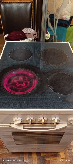 Плита электрическая стеклокерамика DeLonghi