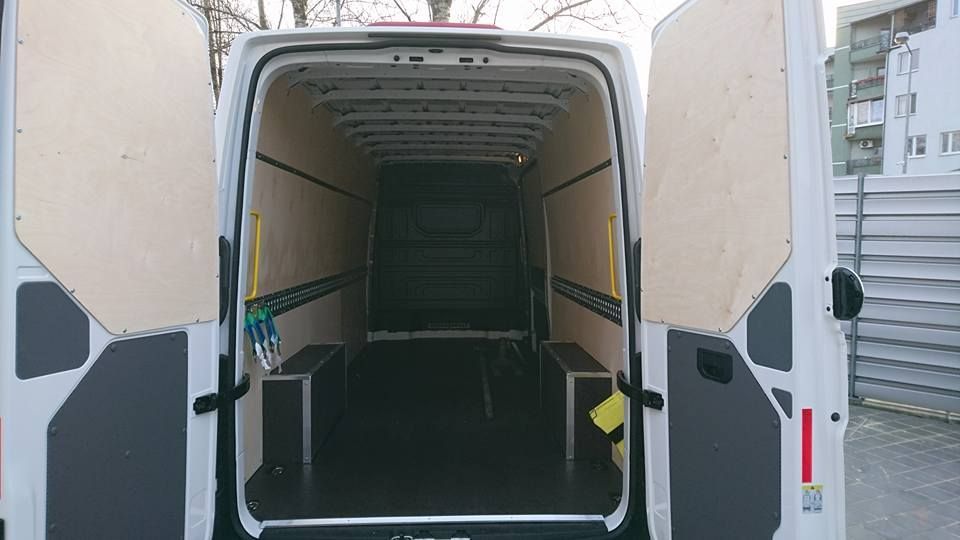 VW Crafter L5H3 zabudowa busa