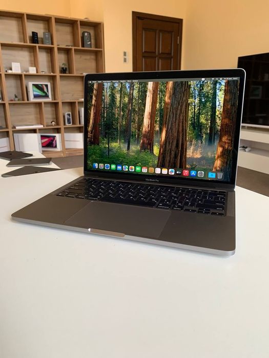 Ноутбук APPLE MACBOOK AIR 13″ 2022 Space Gray M2 8 RAM / 256 SSD