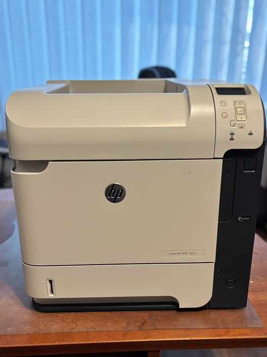 Принтер А4 HP LaserJet M601dn