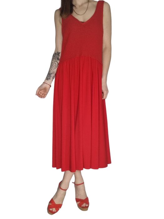 Czerwona sukienka zara rozmiar L 40