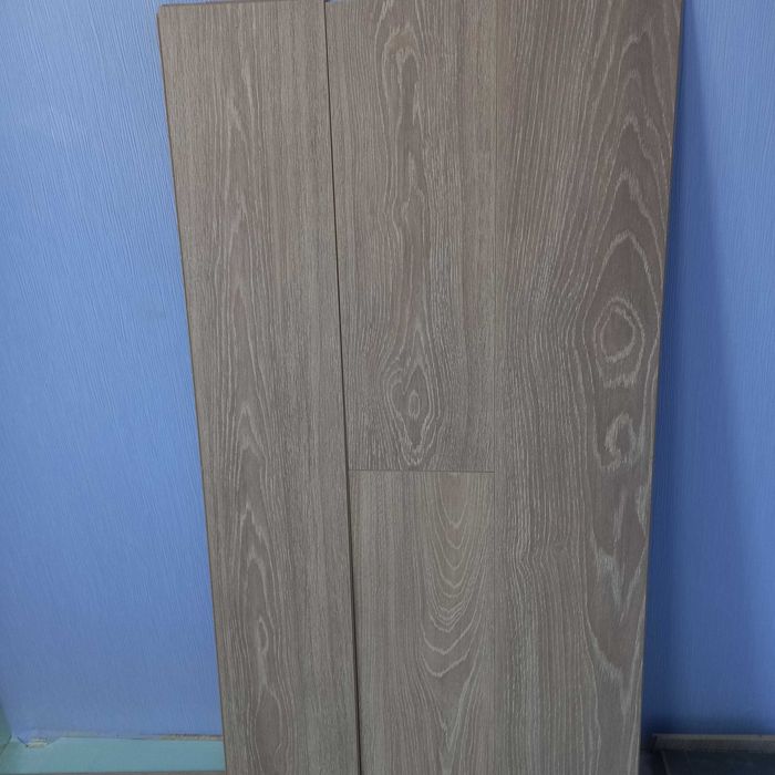 Ламінат,декор,покриття