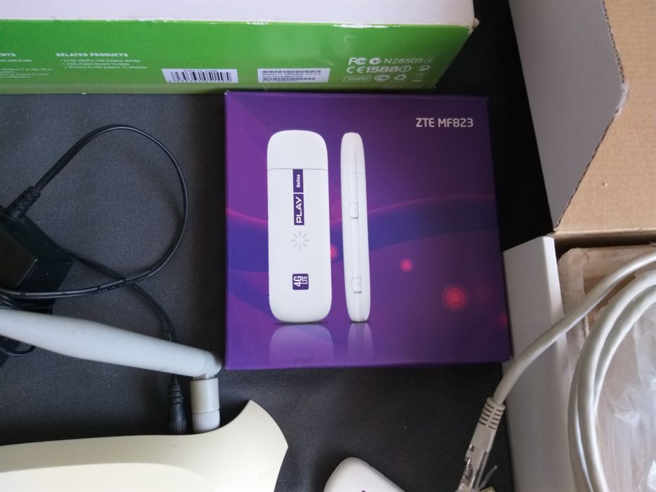 Router Tp-link mr3420 + modem ZTE 823