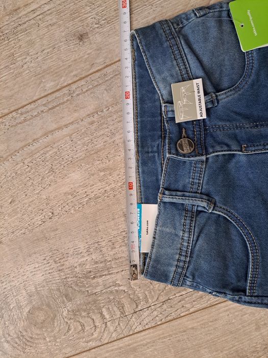 Bermudy/ spodenki jeansowe chłopięce - rozm 110