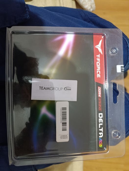 Memoria ram RGB 2x4gb  T-FORCE (8GB)