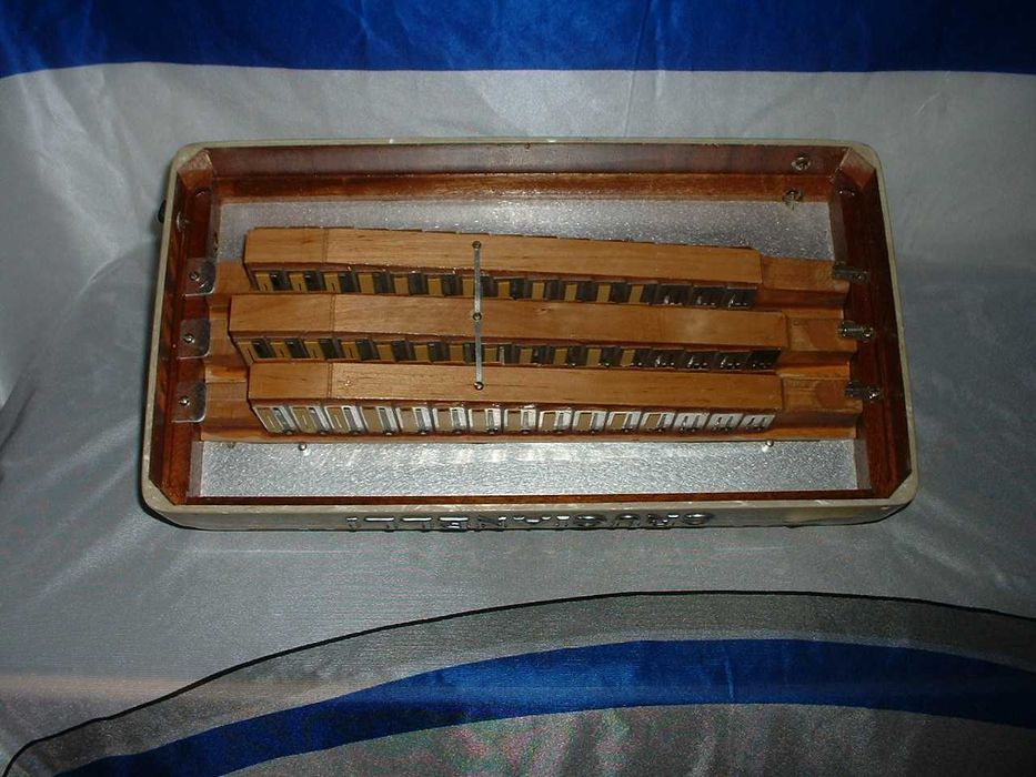 Acordeao a venda G , N. 34