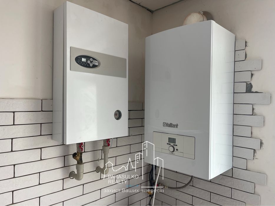 Продам велику 3-х кімнатну квартиру з терасою