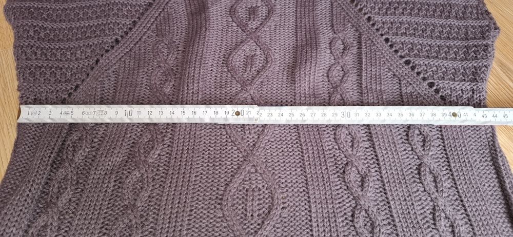 Damski sweter dzianinowy
