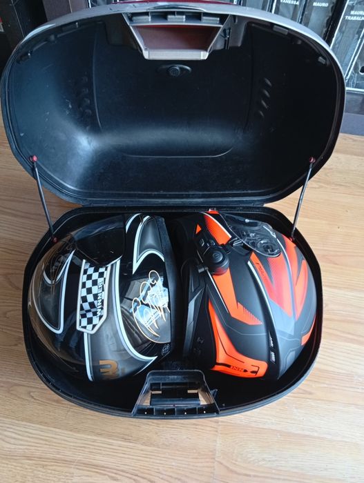Top Case Givi Simply Monolock