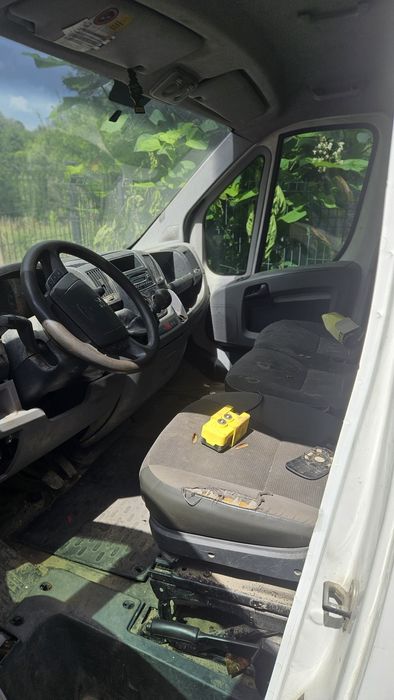 Peugeot boxer wywrotka