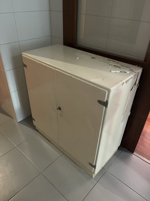 Movel madeira macica lacado