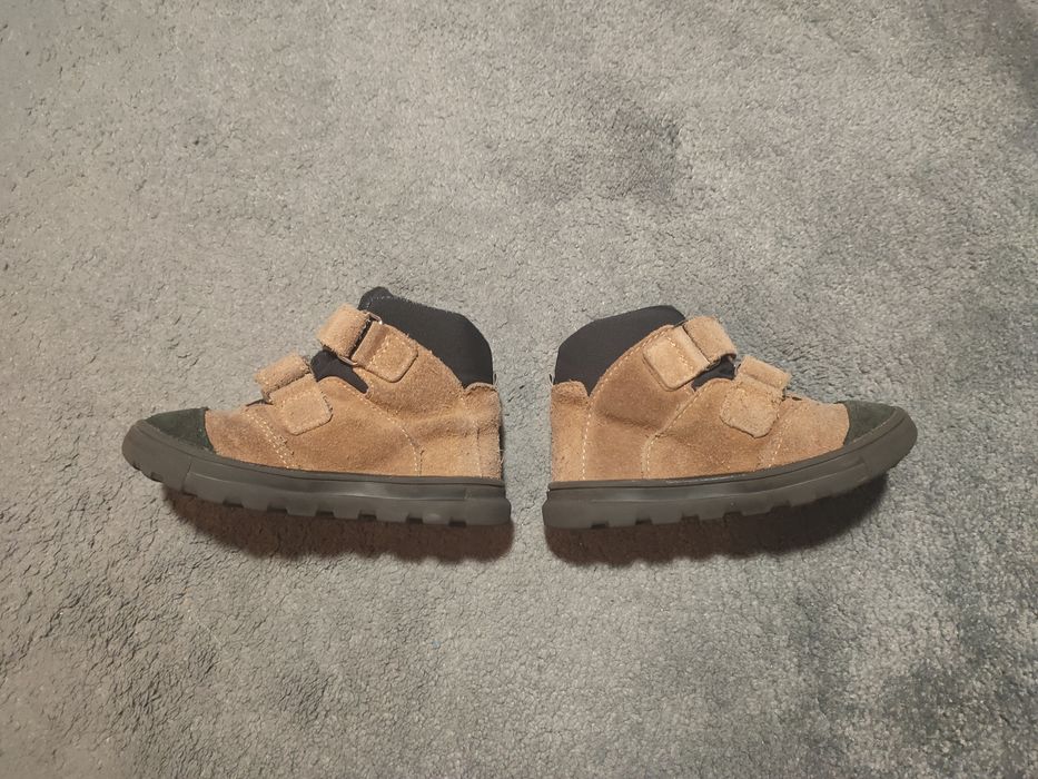 Buty dziecięce firmy Mrugała – wodoodporne