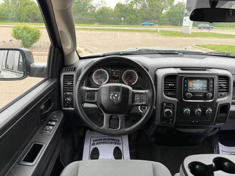 2017 RAM 1500 Express
