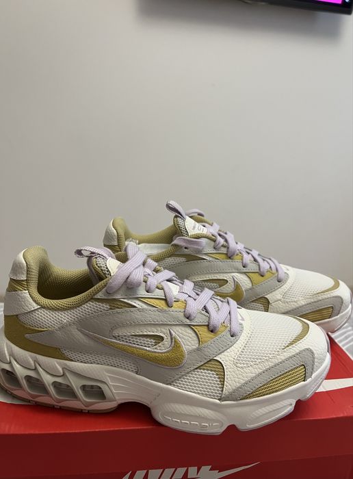 Продам нові кросівки Zoom Air Fire