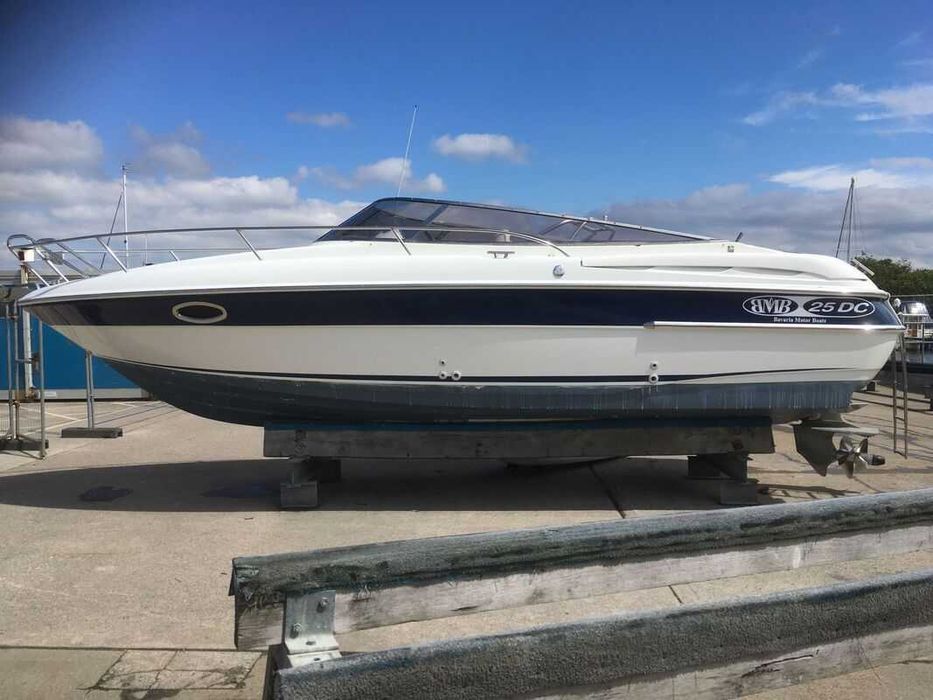 Bavaria Sport 25DC 2004