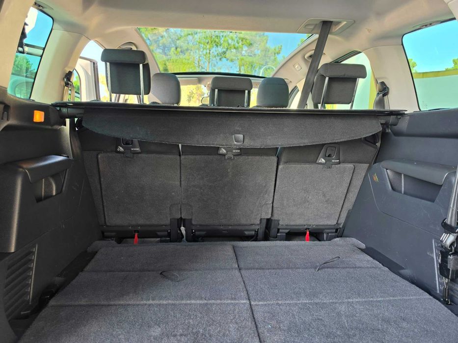 Peugeot 5008 Style 1.6HDI 120cv NACIONAL Automático 7 lugares