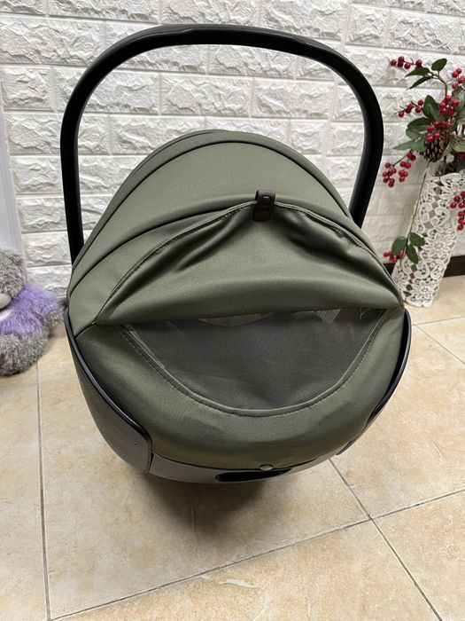 Автокрісло Britax Römer Baby-Safe Pro Група 0+ (0-13 кг) автолюлька