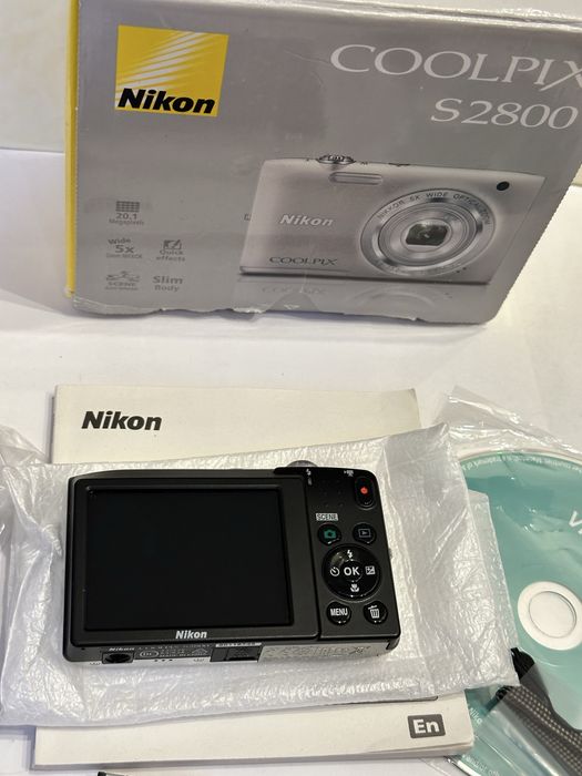 Nikon Coolpix S 2800 новий