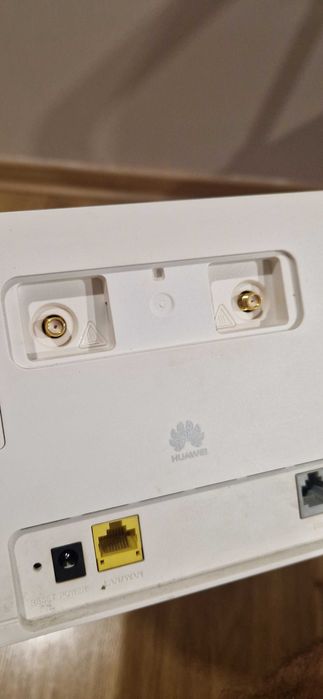 Router Huawei B310s-22 (Wi-Fi 4) BEZ SIMLOCK + kabel RJ45 (Ethernet)