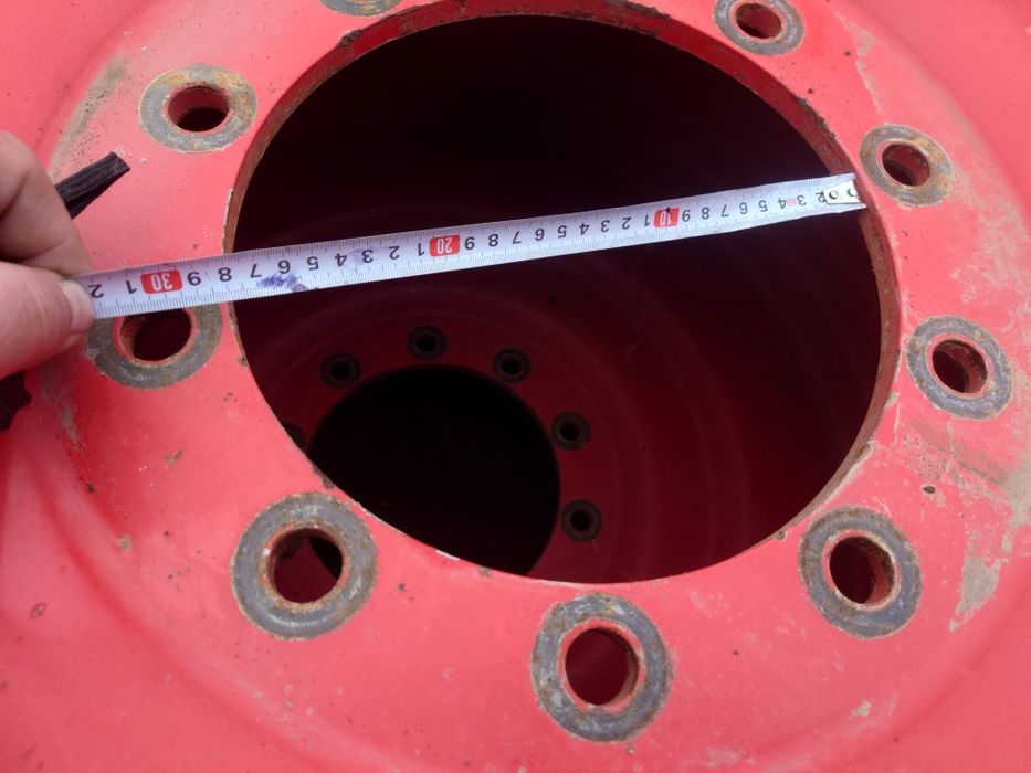 Koła Fendt 820. 818. Vario 718