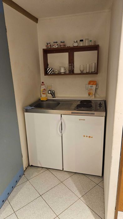 Sprzedam:  minikuchnia Gorenje - 2 palnki el. lodówka zlew z szafką jako kompakt pralka + inne..