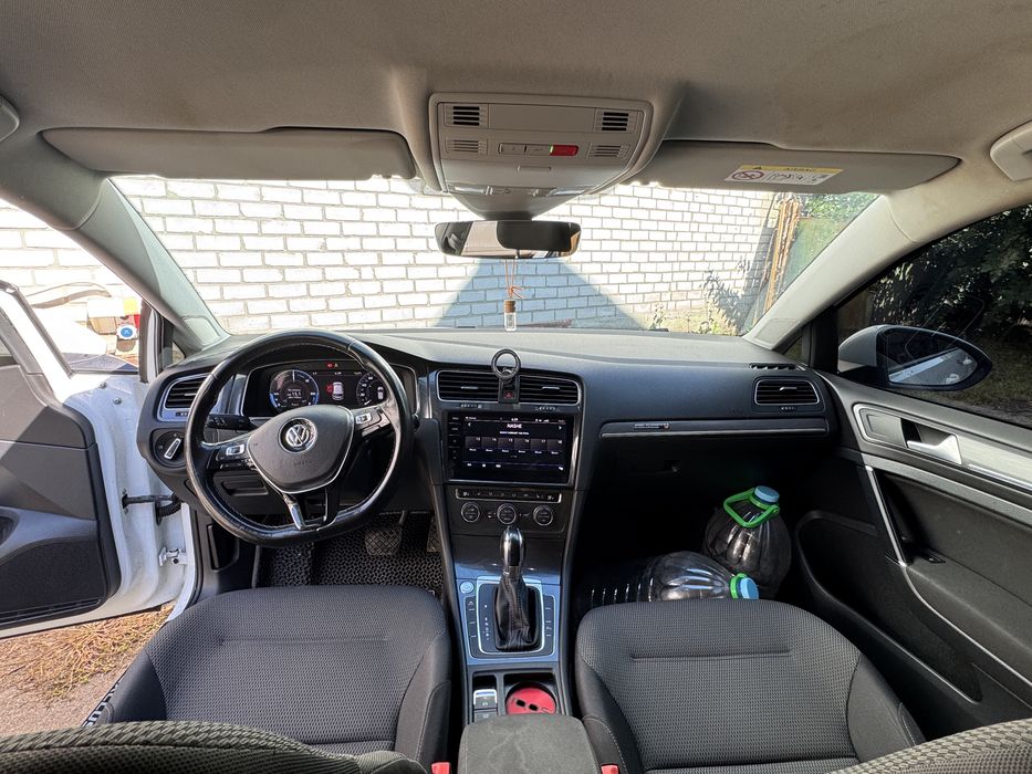 E-Golf, 2016р, 36кВт