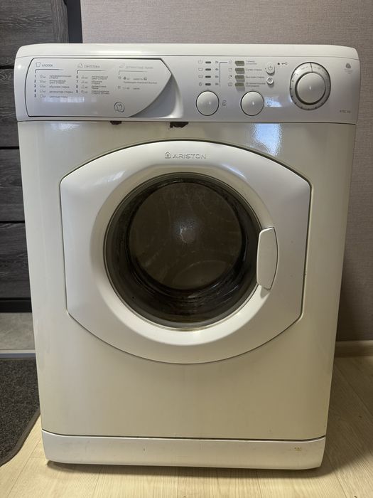 Ariston AVSL 100