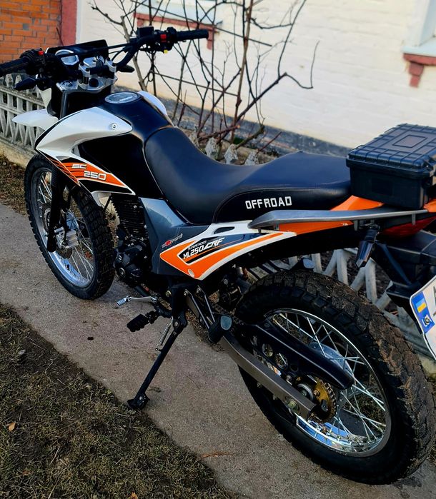 Мотоцикл, мото 250, ендуро, крос, crf 250,не геон шінерей мопед скутер