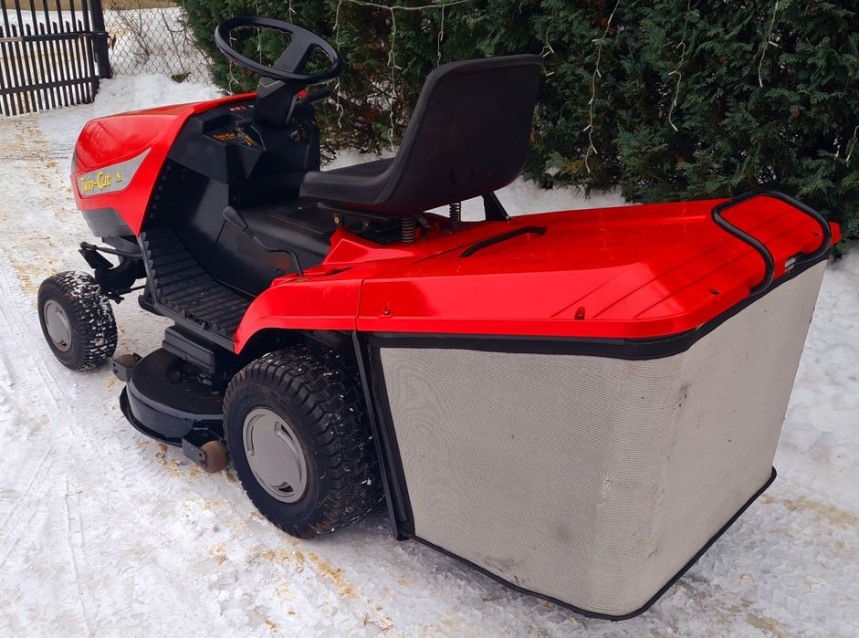 Traktorek kosiarka Castel Garden twin cut silnik 16km pompa manualna