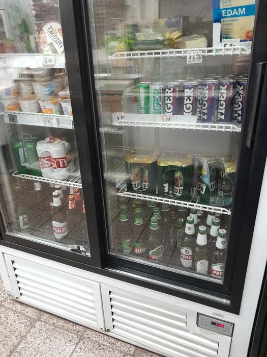 Lada chłodnicza  witryna