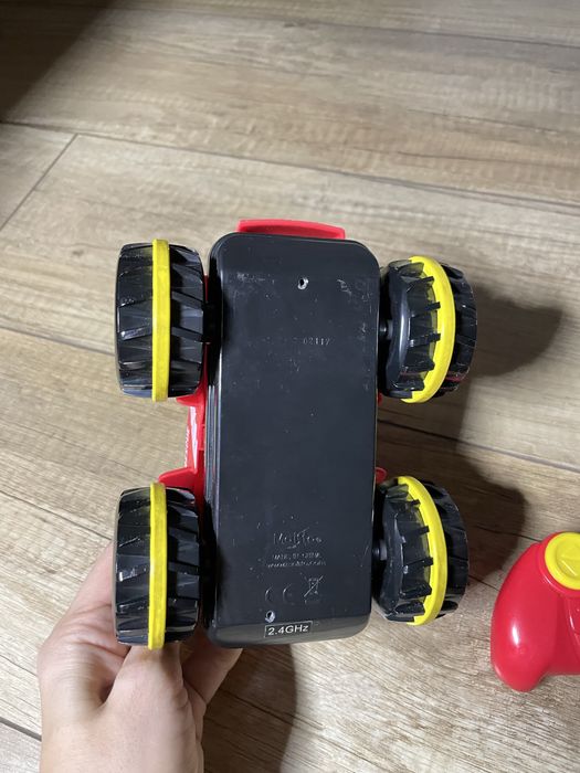 Машинки на пульті