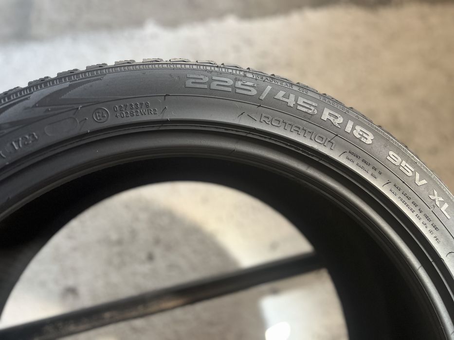 Зимові шини‼️225/45 R18 Nokian WR d4 95V 8мм 2023рік