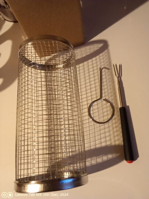 *Koszyczek do grillowania*