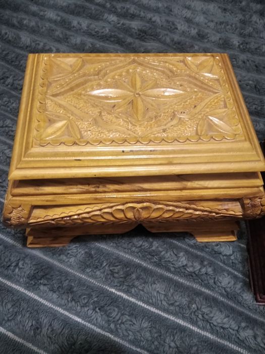 Шкатулки дерев'яні