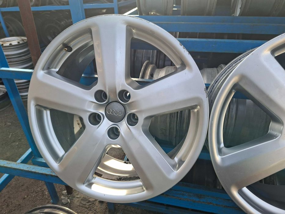 Оригінальні диски Audi  5/112 R18 8J ET43 8EO 601 025AK.