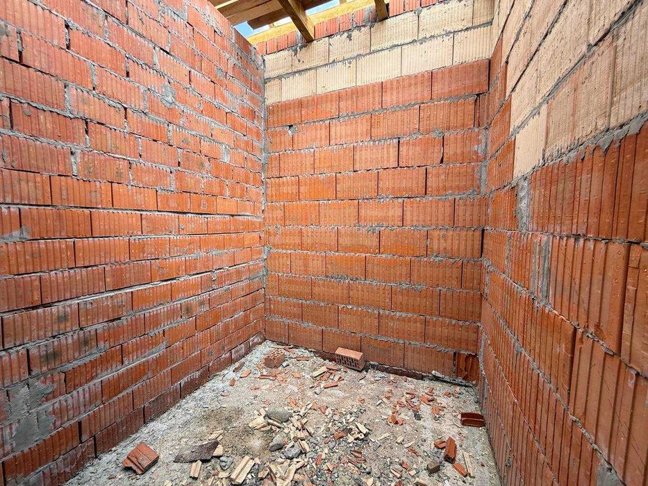 Великий таунхаус з земелею 15 м в Опришівцях