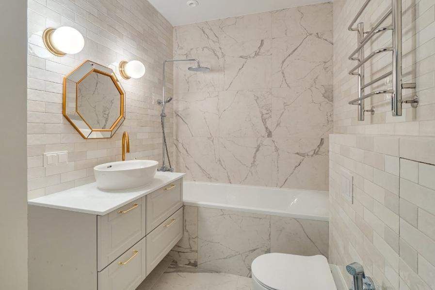 Usługi glazurnika, remont łazienki.