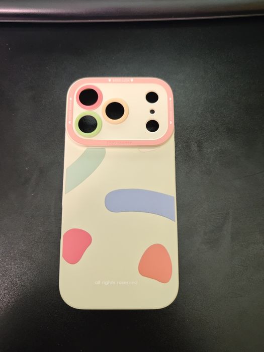чохол до iphone 17