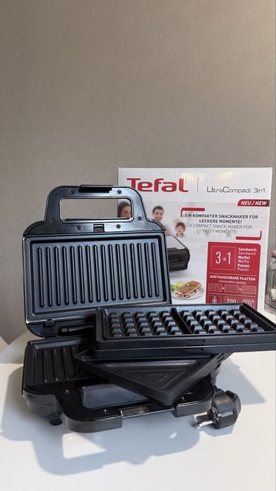 Бутербродниця Tefal SW383D10