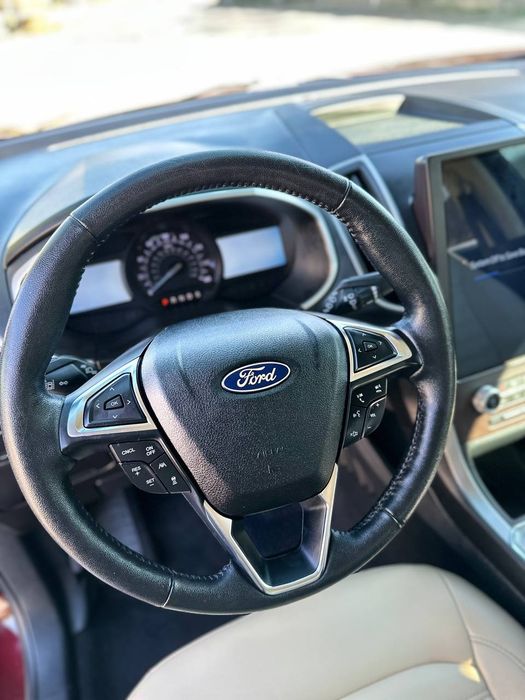 Ford Edge SEL 2021