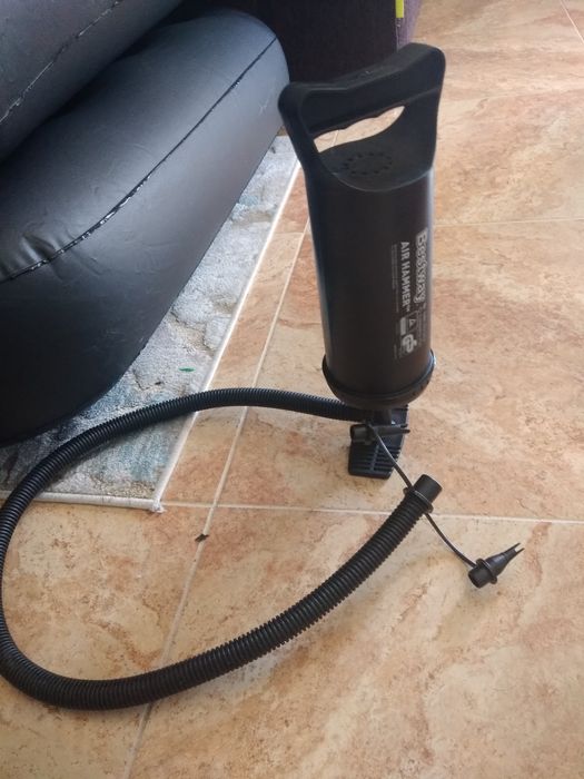 Colchão/ Sofá Insuflável + Bomba Bestway (Como Novo)