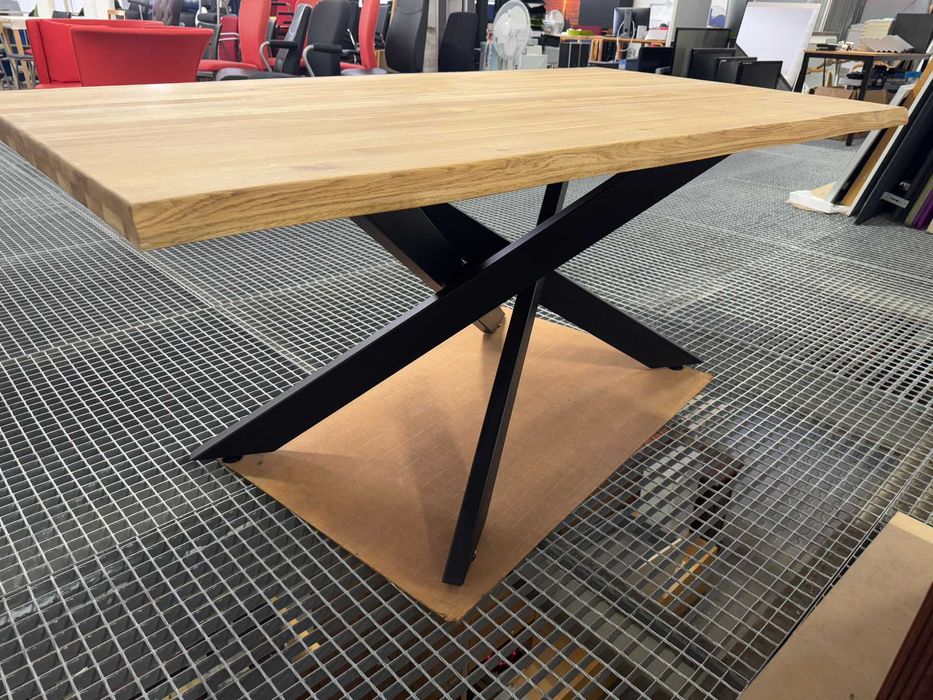 Stół w stylu industrialnym stół drewniany dąb