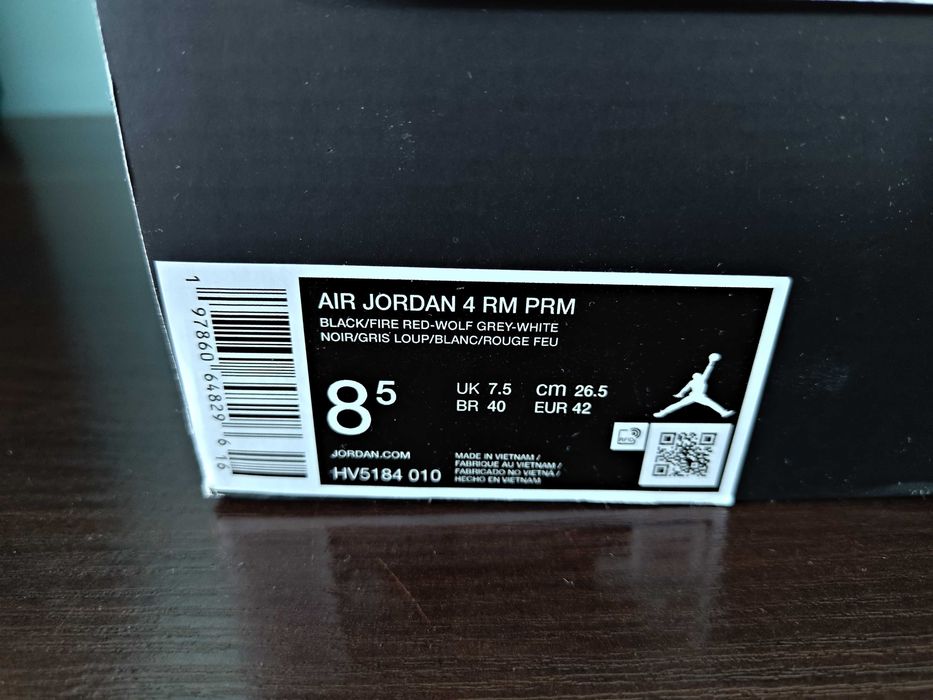 Buty Nike AIR JORDAN 4 RM r.42