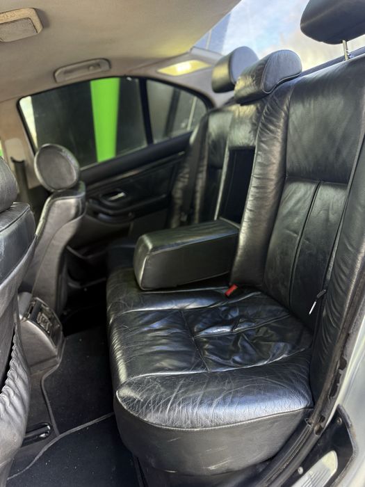 Хорошая BMW E39 Газ-Бензин