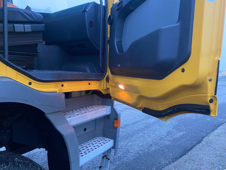 Kabina Mercedes Actros MP1  budowlana 8x8 8x6 8x4 6x4 6x6 4x4