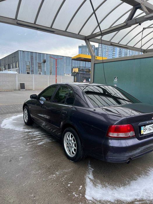 Mitsubishi Galant 1999