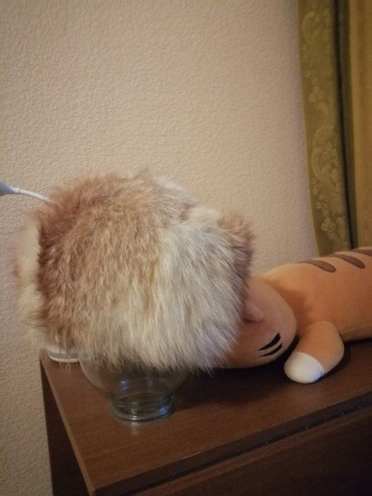 Шапка з лисиці чоловіча (зимова)